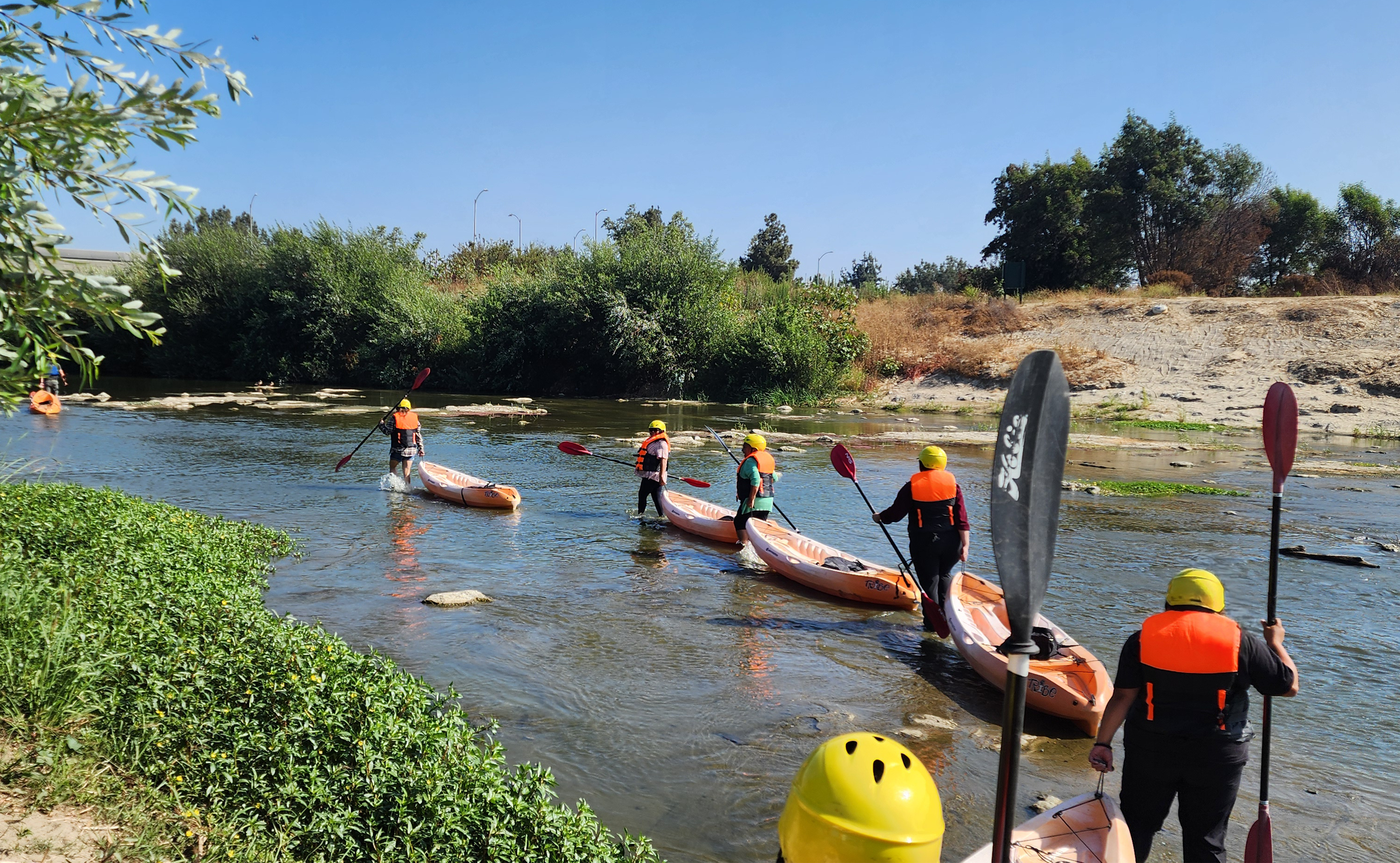 kayaking in la river